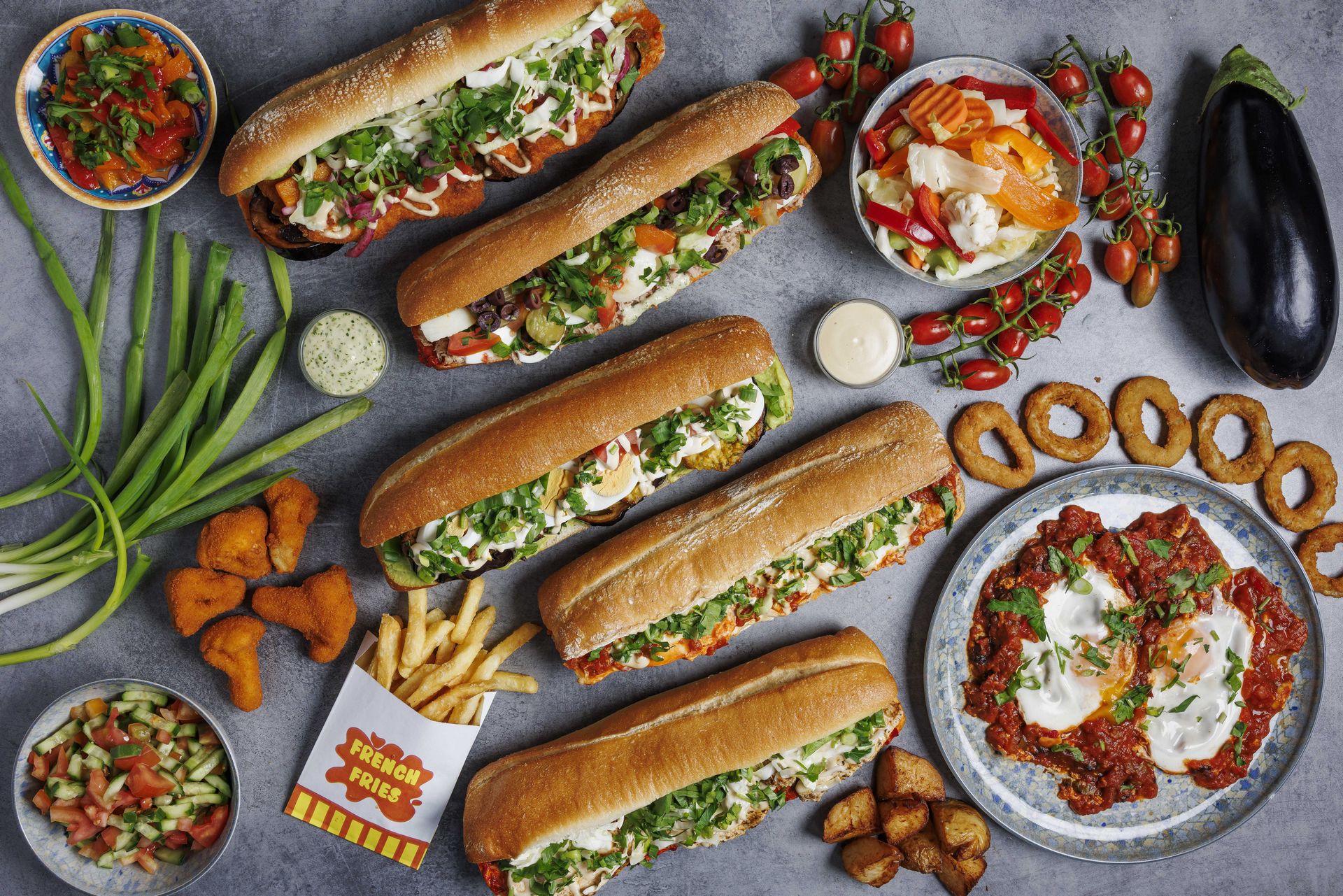 מבחר מנות סנדוויץ עם טוויסט